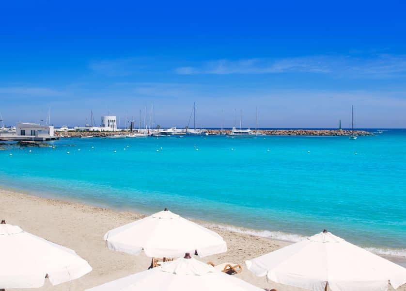 Las mejores zonas para comprar propiedades en Ibiza